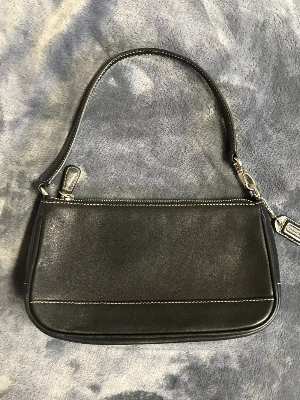 Vintage Coach Hamptons Demi Pouch Baguette 7785 Black Leather Y2K